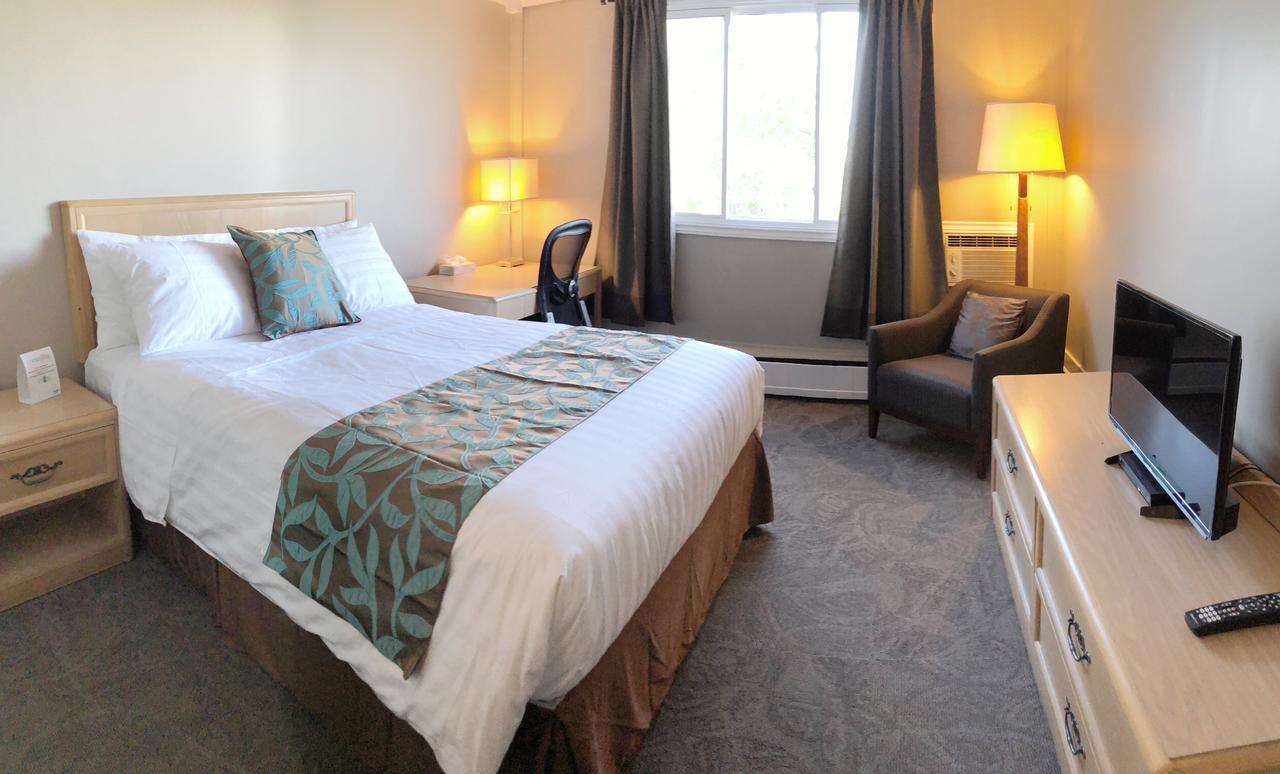 Seasons Inn هاليفاكس المظهر الخارجي الصورة